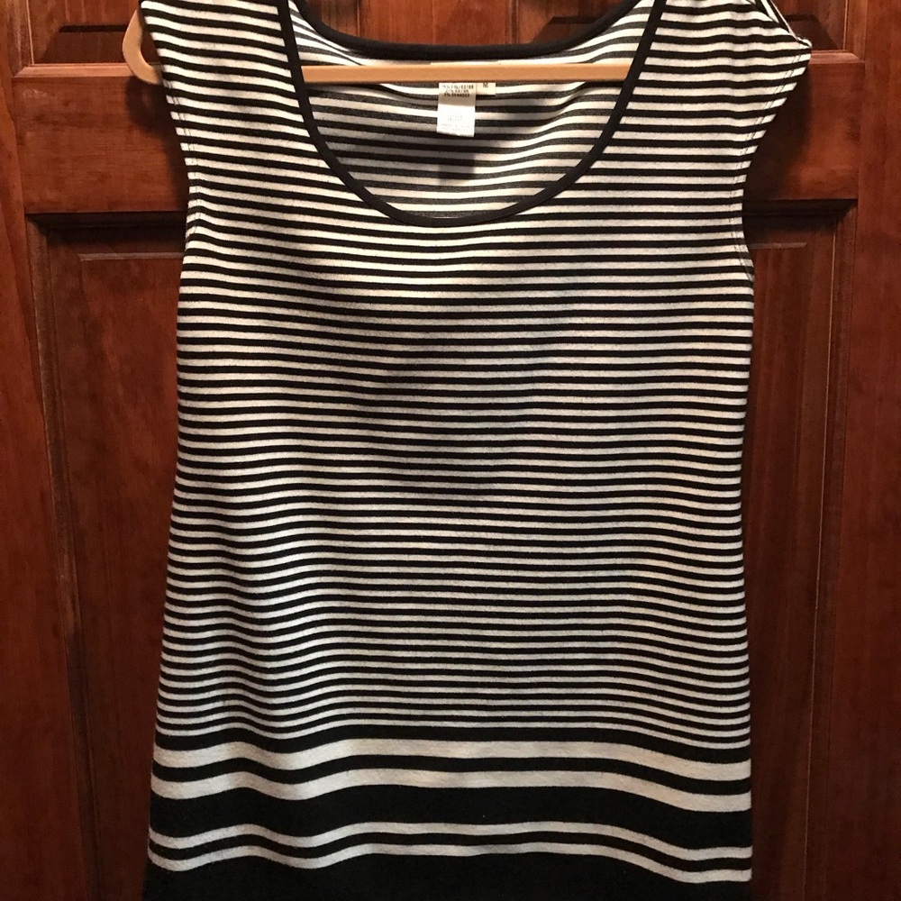 Sophie Max shirt, size medium